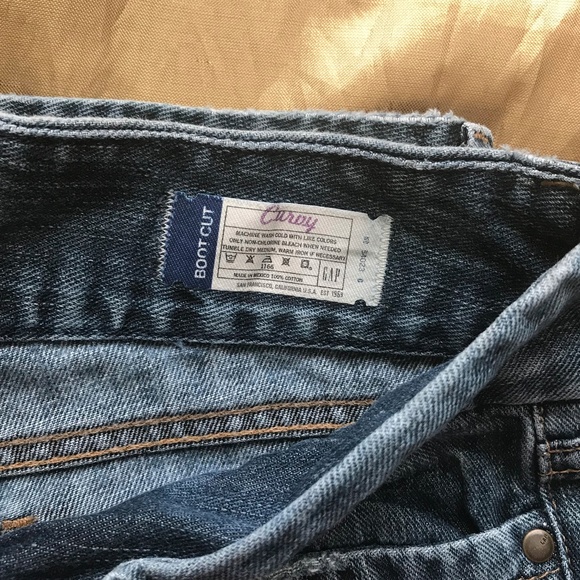GAP Boot Cut Jeans - Picture 2 of 5